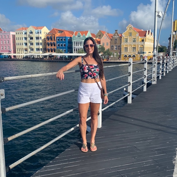 Meet your Posher, Deanna - Picture 4 of 6